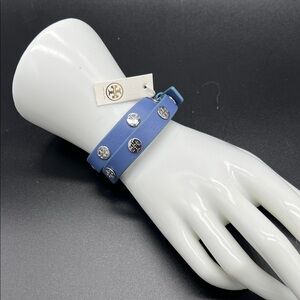 Tory Burch Double Wrap logo Stud Blue Leather Bracelet Silver Medallion NEW